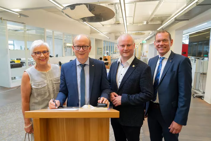 André Kuper, Präsident des Landtags Nordrhein-Westfalen besucht HARTING