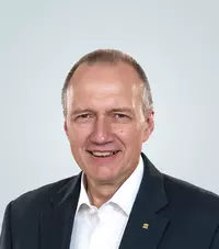 Norbert Gemmecke - Managing Director Global Business Unit HARTING Electric