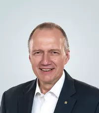 Norbert Gemmeke - Managing Director Global Business Unit HARTING Electric