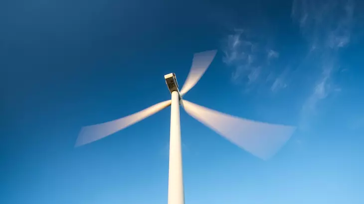 Connectors simplify switch cabinet construction