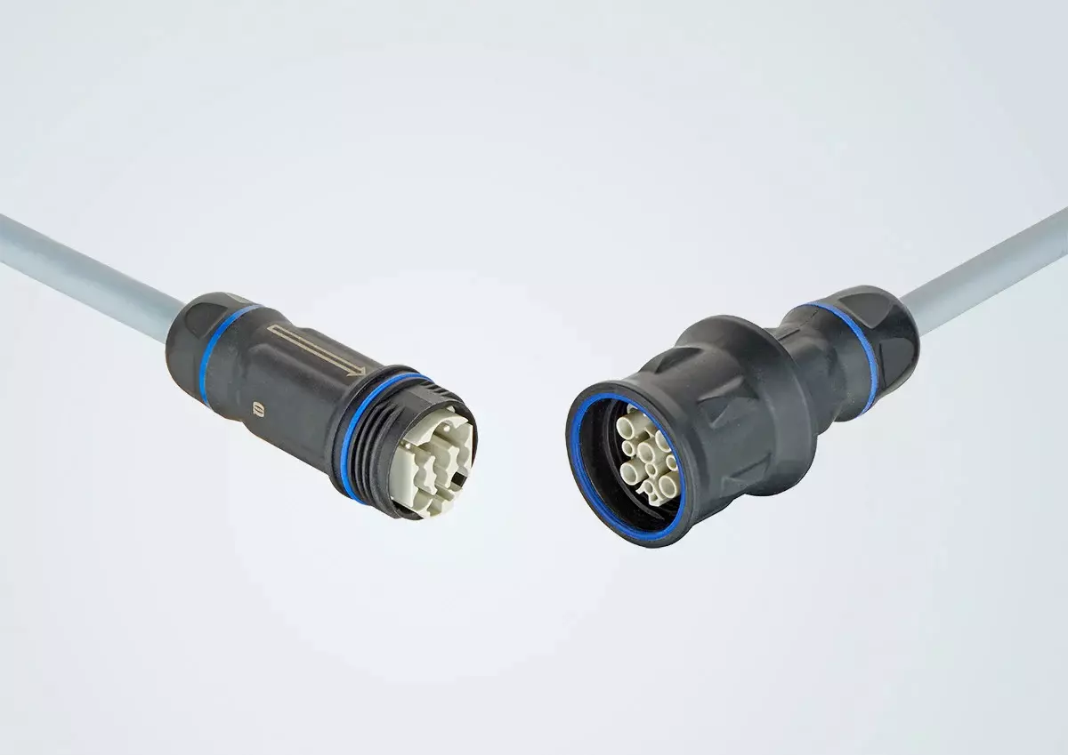 The complex disconnecting and reconfiguring of fixed wiring is no longer necessary with the Han® F+B connector