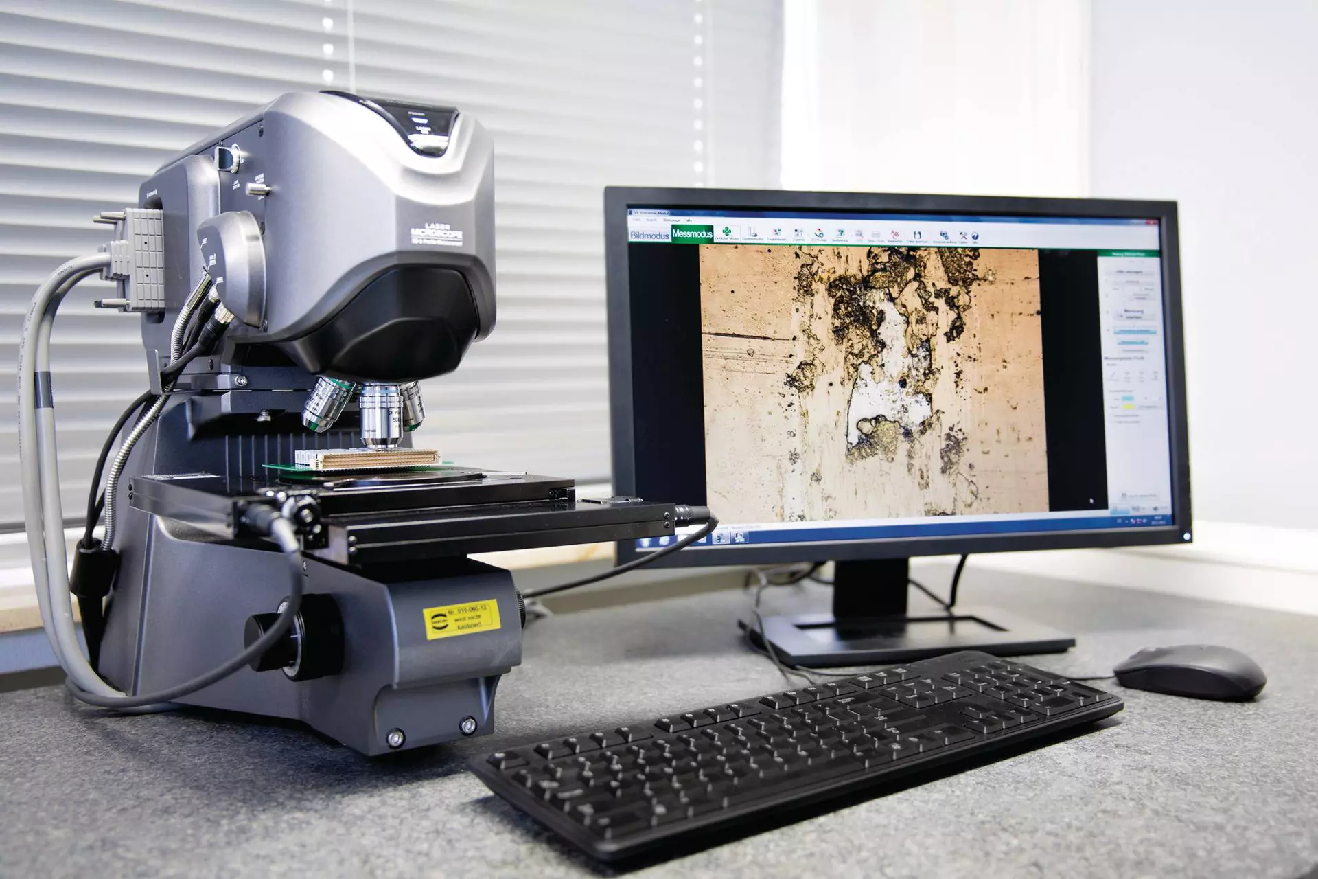 3D measurements with laser scanning microscope​