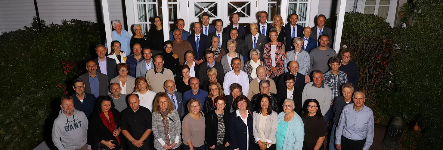 HARTING würdigt langjährige Mitarbeitende