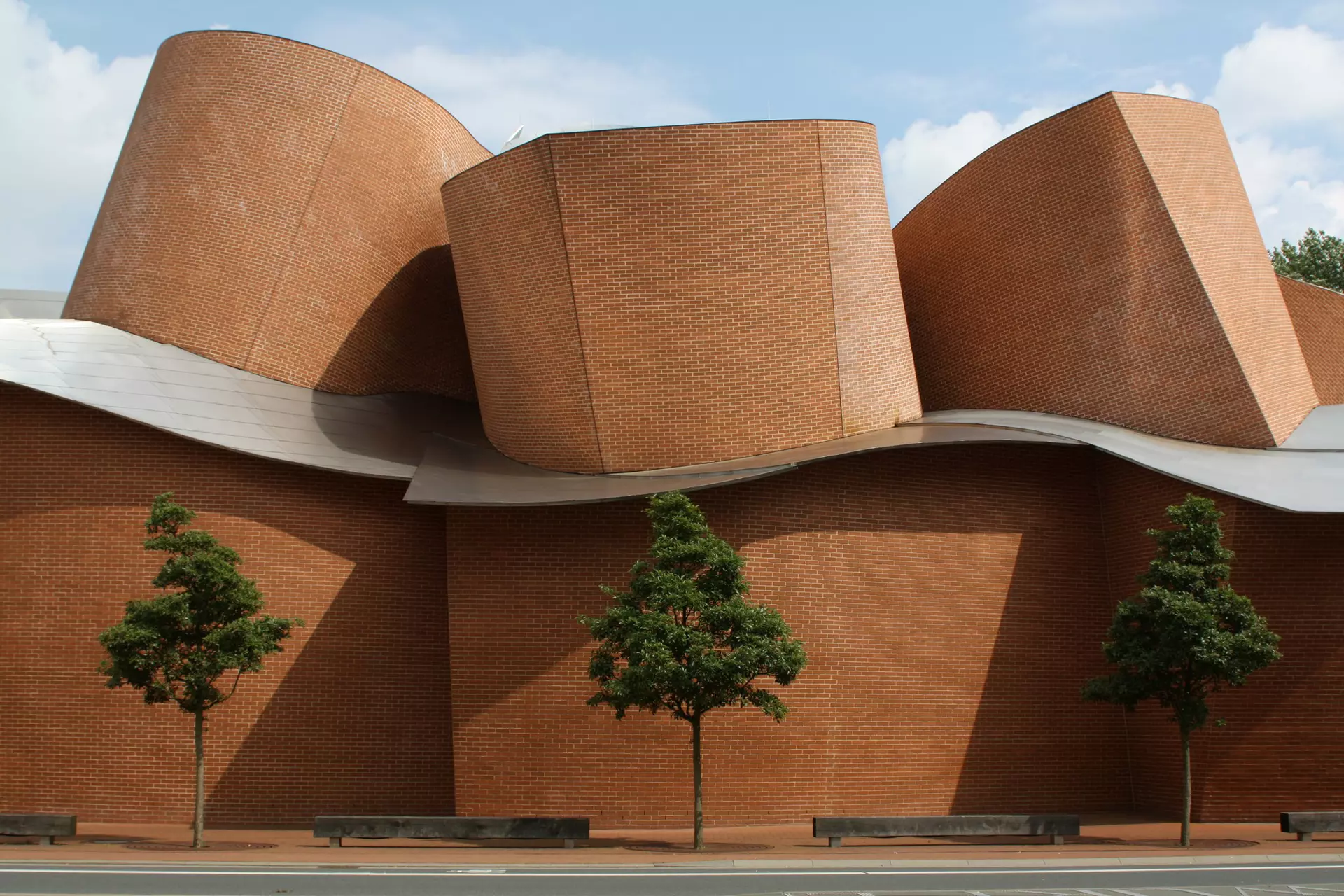 Museum Marta in Herford - ungewöhnliche Architektur von Frank Gehry
