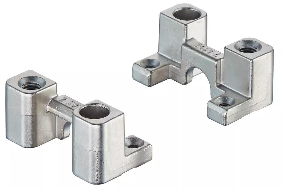 Screw adapter f. bulkhead mounting
