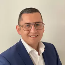 Kamil_Rezmer 1_square.jpg