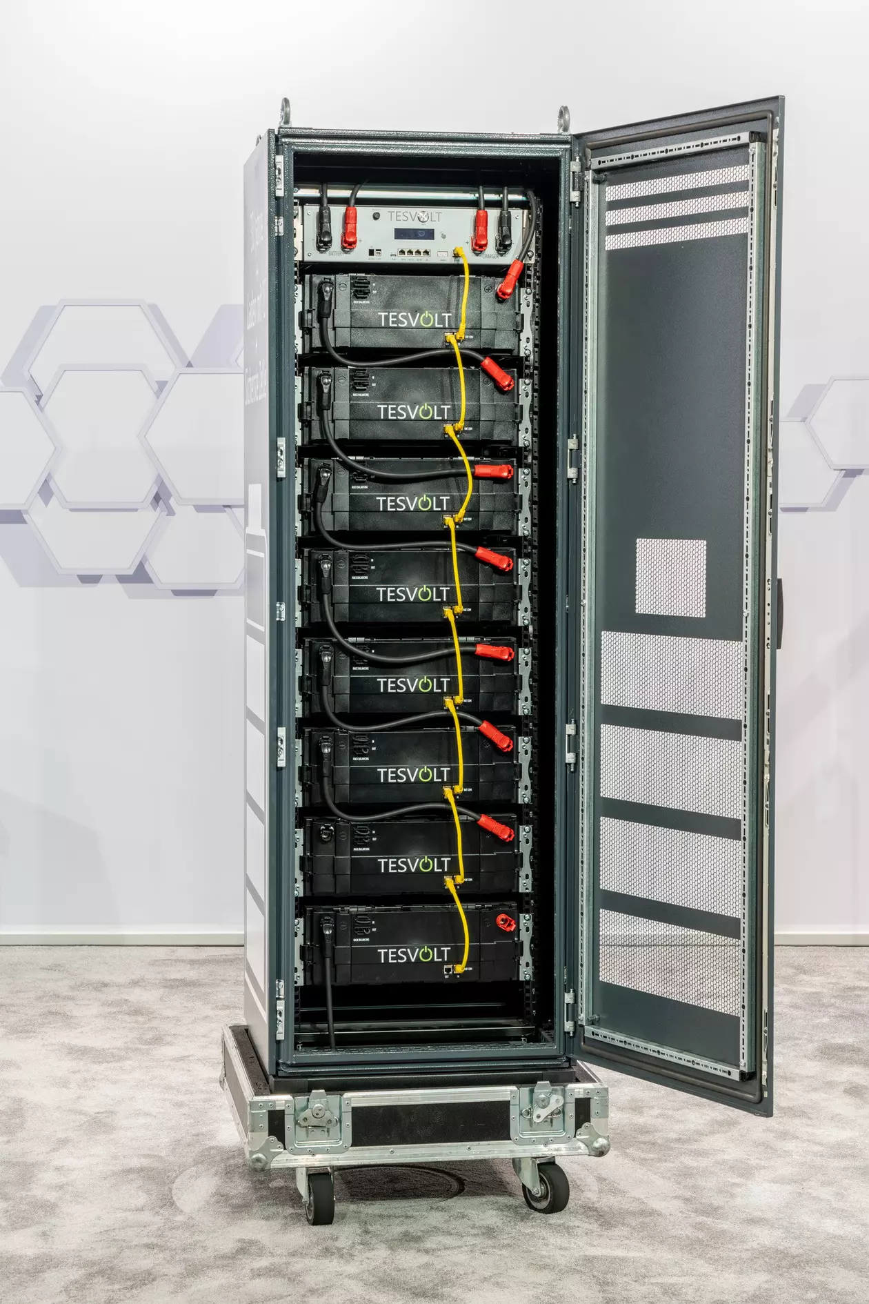 Modular battery storage cabinet with cabling solutions