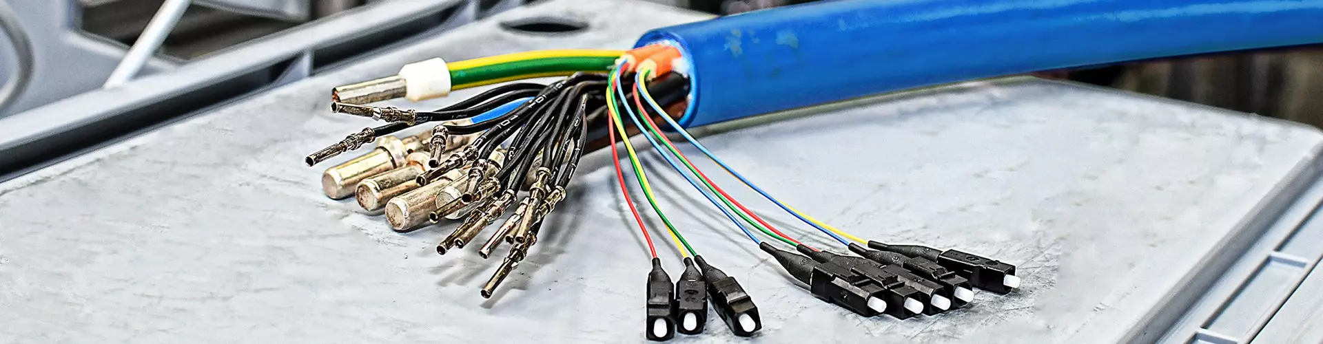 Hybrid cables