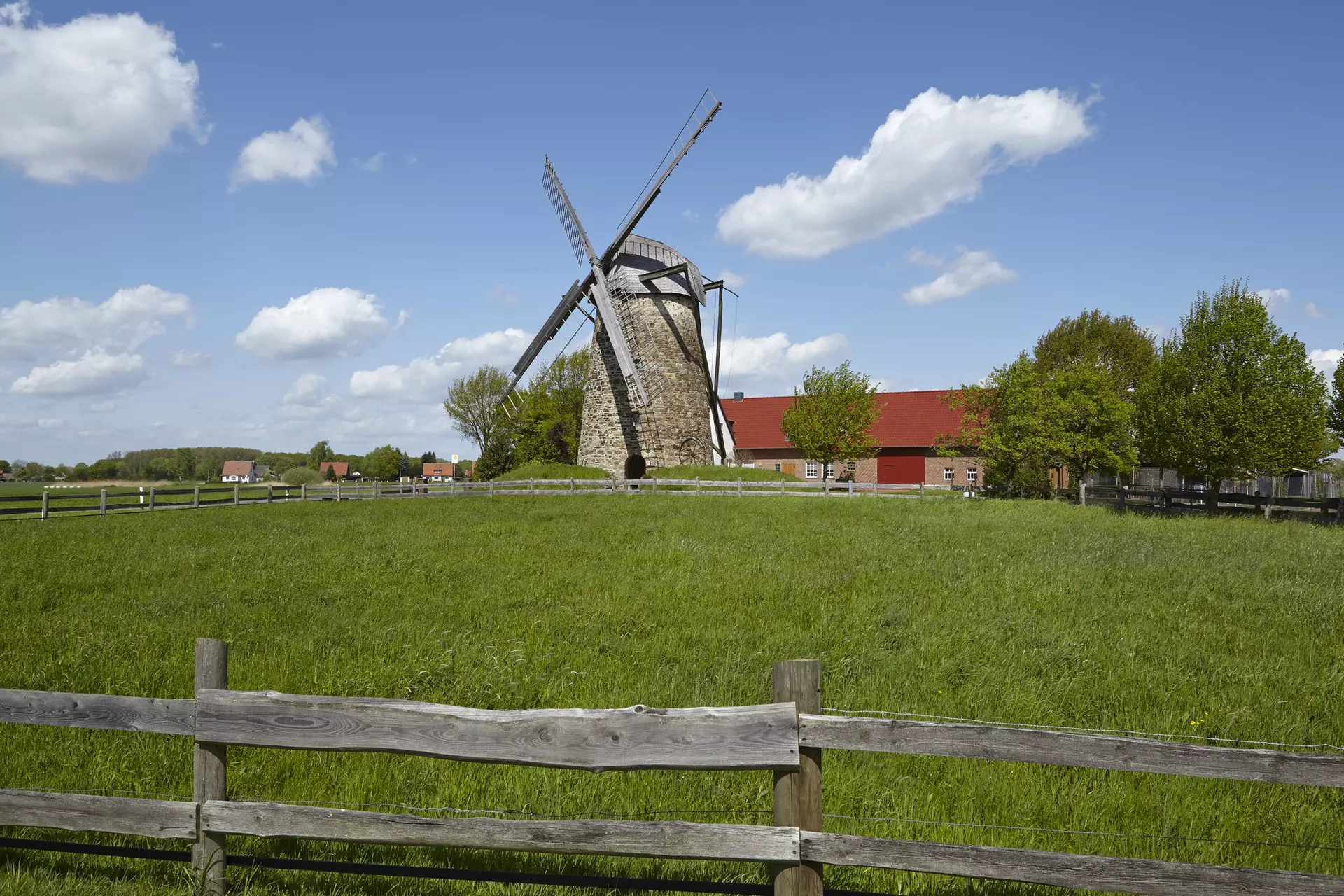 Die Westfälische Mühlenstraße verbindet 43 restaurierte Mühlen