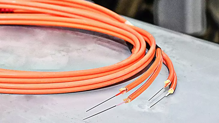 Fibre optic cables