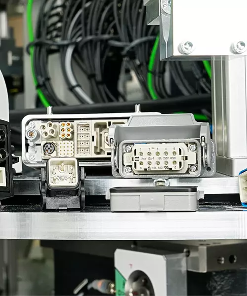 Hero: Rectangular connectors