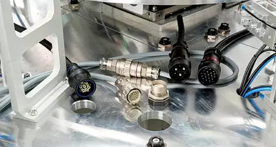 Industrial circular connectors