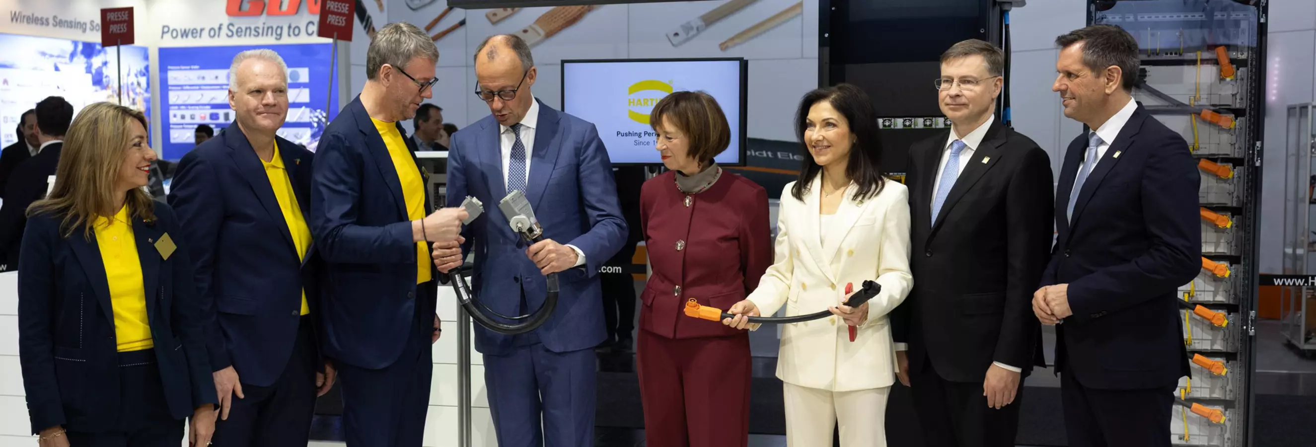 Chancellor Merz visits HARTING - HANNOVER MESSE 2026