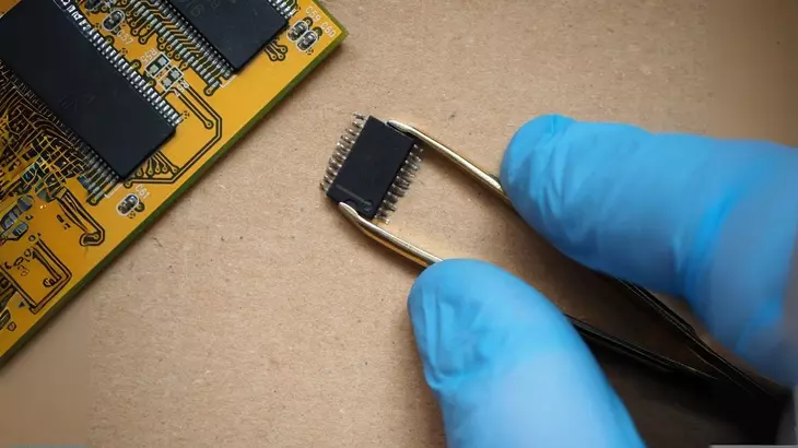 Semi Conductor IMAGE .jpg