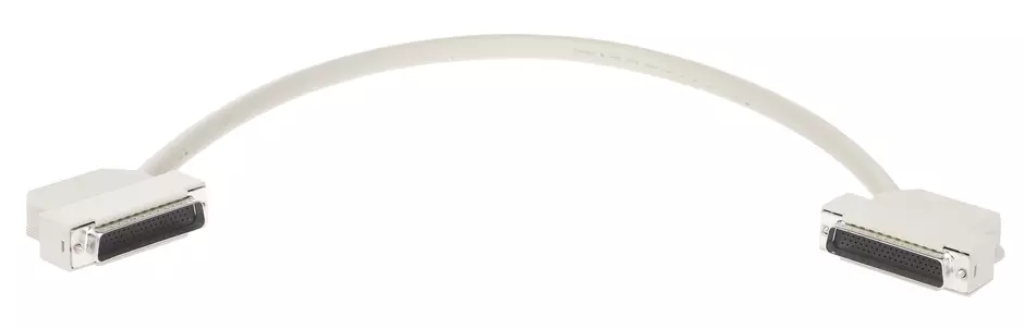 HD DSUB 44P MA WITH HOOD DE END 0.5M